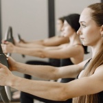 Pilates od zera: łagodny start, który wzmocni ciało i uspokoi głowę